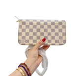 Load image into Gallery viewer, Louis Vuitton pochette felicie
