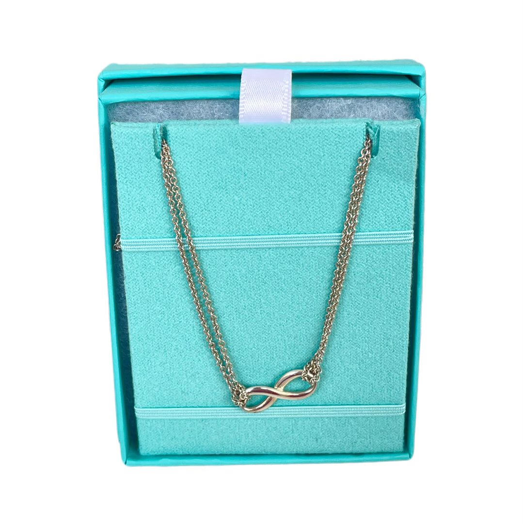 Tiffany&Co. Infinity Pendant Necklace